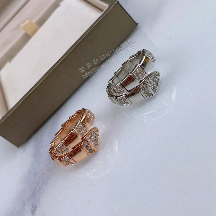 Bvlgari飾品 寶格麗間隔蛇戒指  zgbq3351